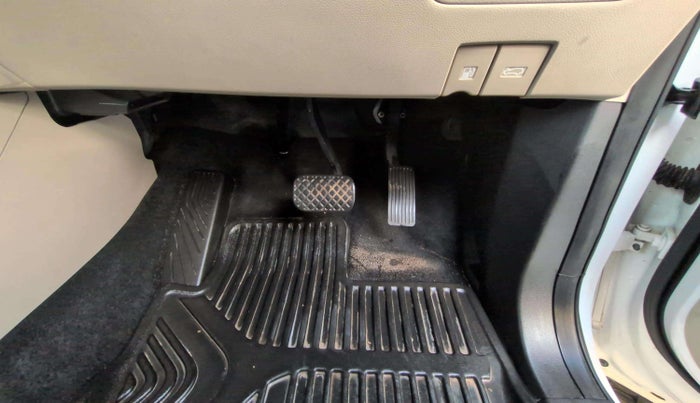 2021 MG HECTOR SHARP 1.5 DCT PETROL, Petrol, Automatic, 17,568 km, Pedals