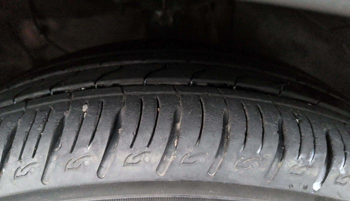 2024 KIA SONET GTX Plus 1.0 Turbo Petrol DCT Dual Tone, Petrol, Automatic, 10,933 km, Right Rear Tyre Tread