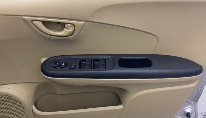 2015 Honda Amaze 1.2L I-VTEC S, Petrol, Manual, 68,769 km, Driver Side Door Panels Control