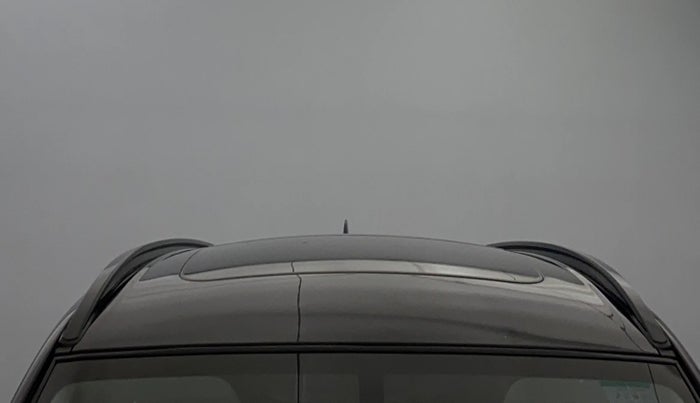 2023 Toyota URBAN CRUISER HYRYDER V AT NEO DRIVE, Petrol, Automatic, 28,770 km, Moonroof/ Sunroof