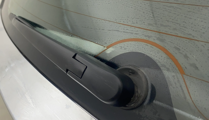 2018 Maruti Baleno ALPHA DIESEL 1.3, Diesel, Manual, 1,10,979 km, Rear Wiper