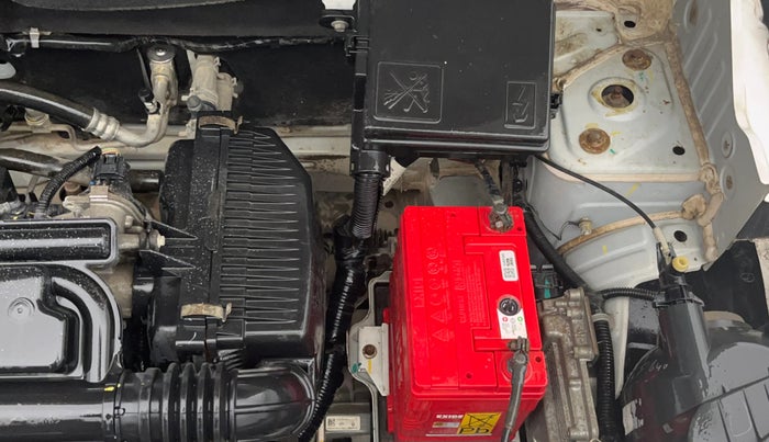 2018 Renault Kwid RXT 1.0 AMT (O), Petrol, Automatic, 24,947 km, Engine View - Left