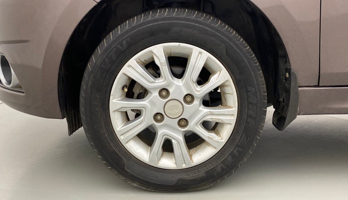 2018 Tata Tiago XZ 1.2 REVOTRON, Petrol, Manual, 28,457 km, Left Front Wheel