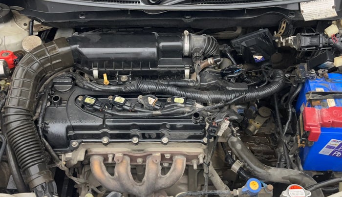 2018 Maruti Swift VXI, CNG, Manual, 93,415 km, Engine View