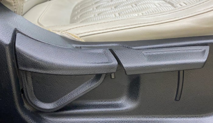 2019 KIA SELTOS HTX IVT 1.5 PETROL, Petrol, Automatic, 79,641 km, Driver Side Adjustment Panel