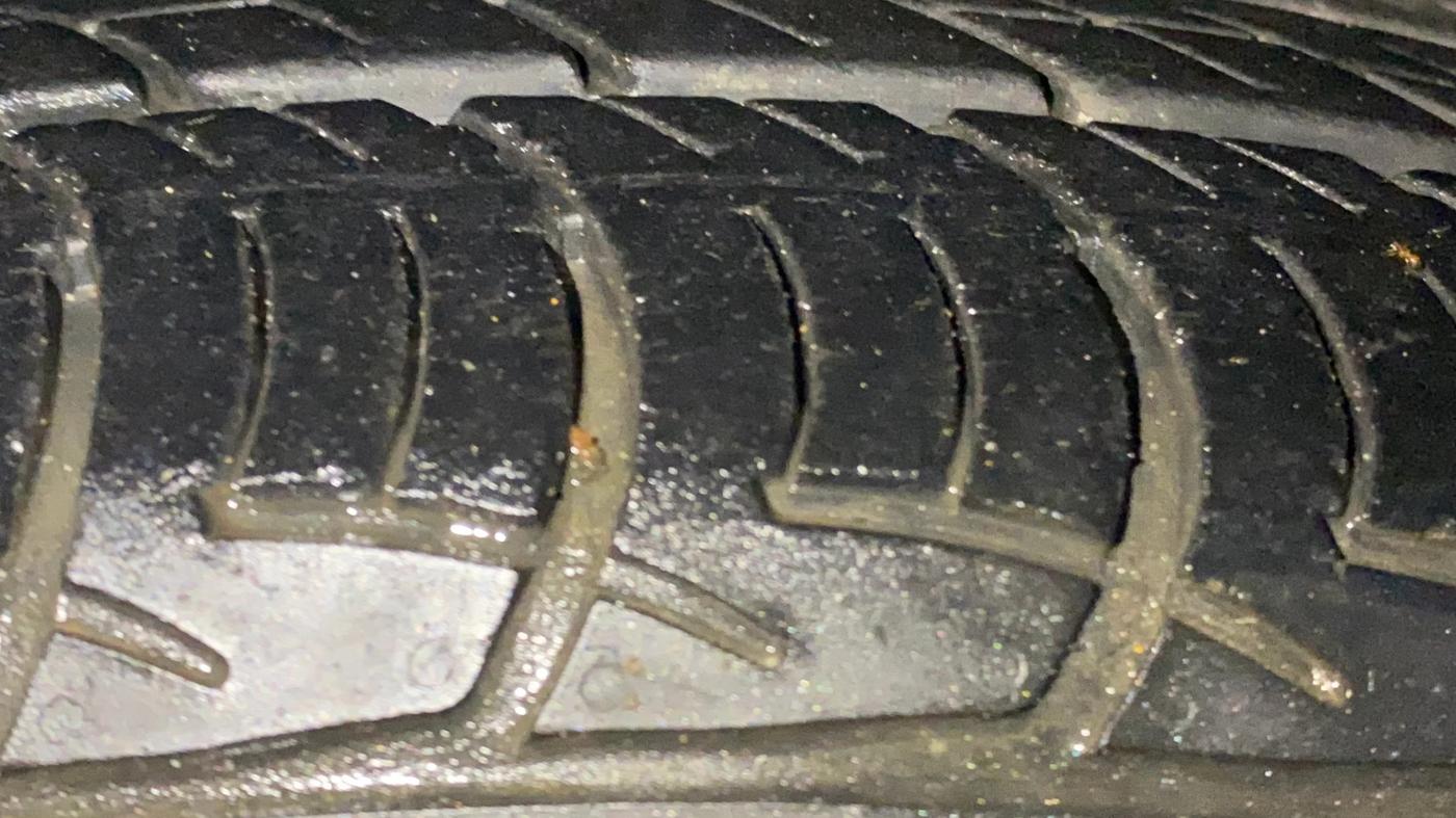 2019 Tata Tiago XZ PLUS PETROL, CNG, Manual, 63,290 km, Left Front Tyre Tread