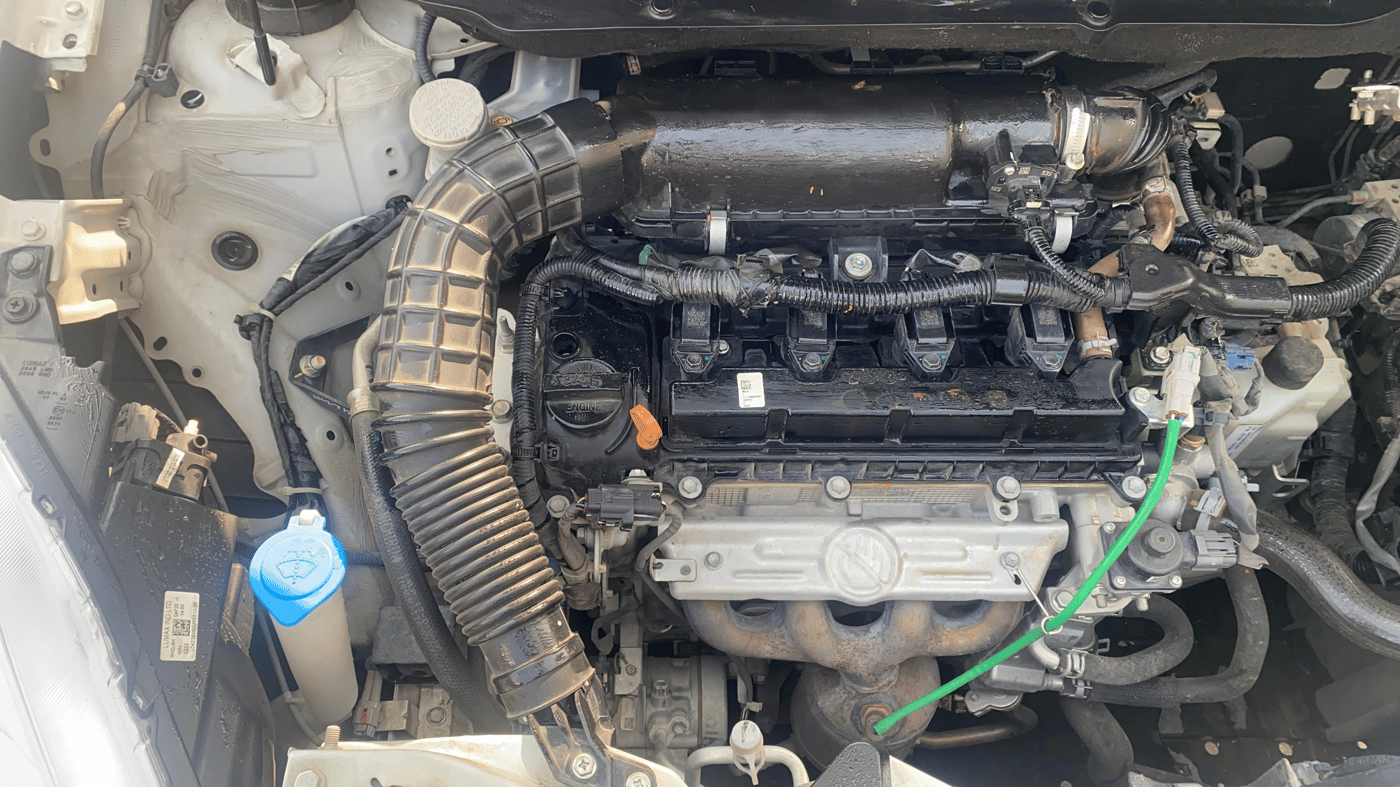 2023 Maruti Swift VXI AMT, Petrol, Automatic, 44,231 km, Engine View - Right