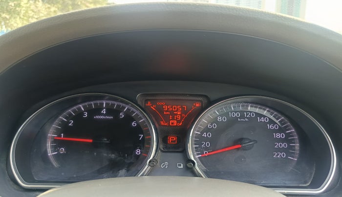 2014 Renault Scala RXL PETROL AT, Petrol, Automatic, 95,056 km, Odometer Image