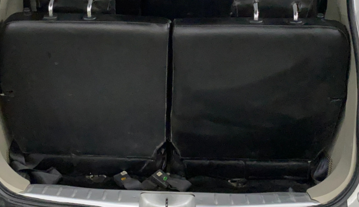 2021 Renault TRIBER RXZ, Petrol, Manual, 33,102 km, Boot Inside