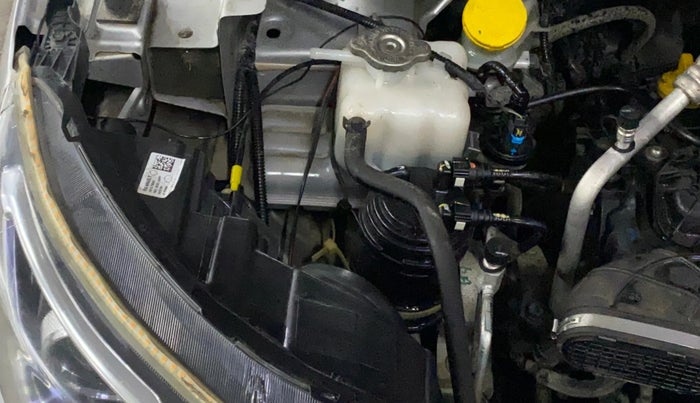 2021 Renault TRIBER RXZ, Petrol, Manual, 33,102 km, Engine View - Right