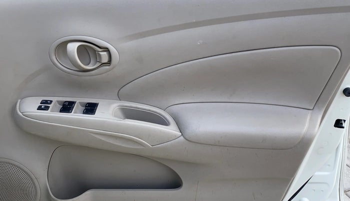 2016 Nissan Sunny XL, Petrol, Manual, 1,28,818 km, Driver Side Door Panels Control