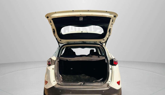 2022 Tata Harrier XZA PLUS 2.0L, Diesel, Automatic, 66,992 km, Boot Inside