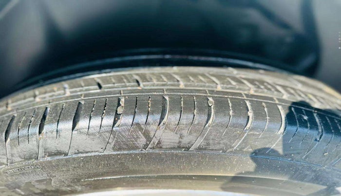 2022 Tata Harrier XZA PLUS 2.0L, Diesel, Automatic, 66,992 km, Left Front Tyre Tread