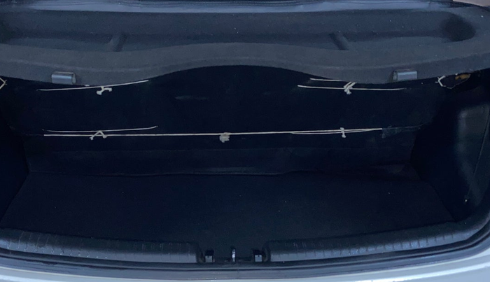 2018 Hyundai Grand i10 SPORTZ 1.2 KAPPA VTVT, Petrol, Manual, 96,033 km, Boot Inside