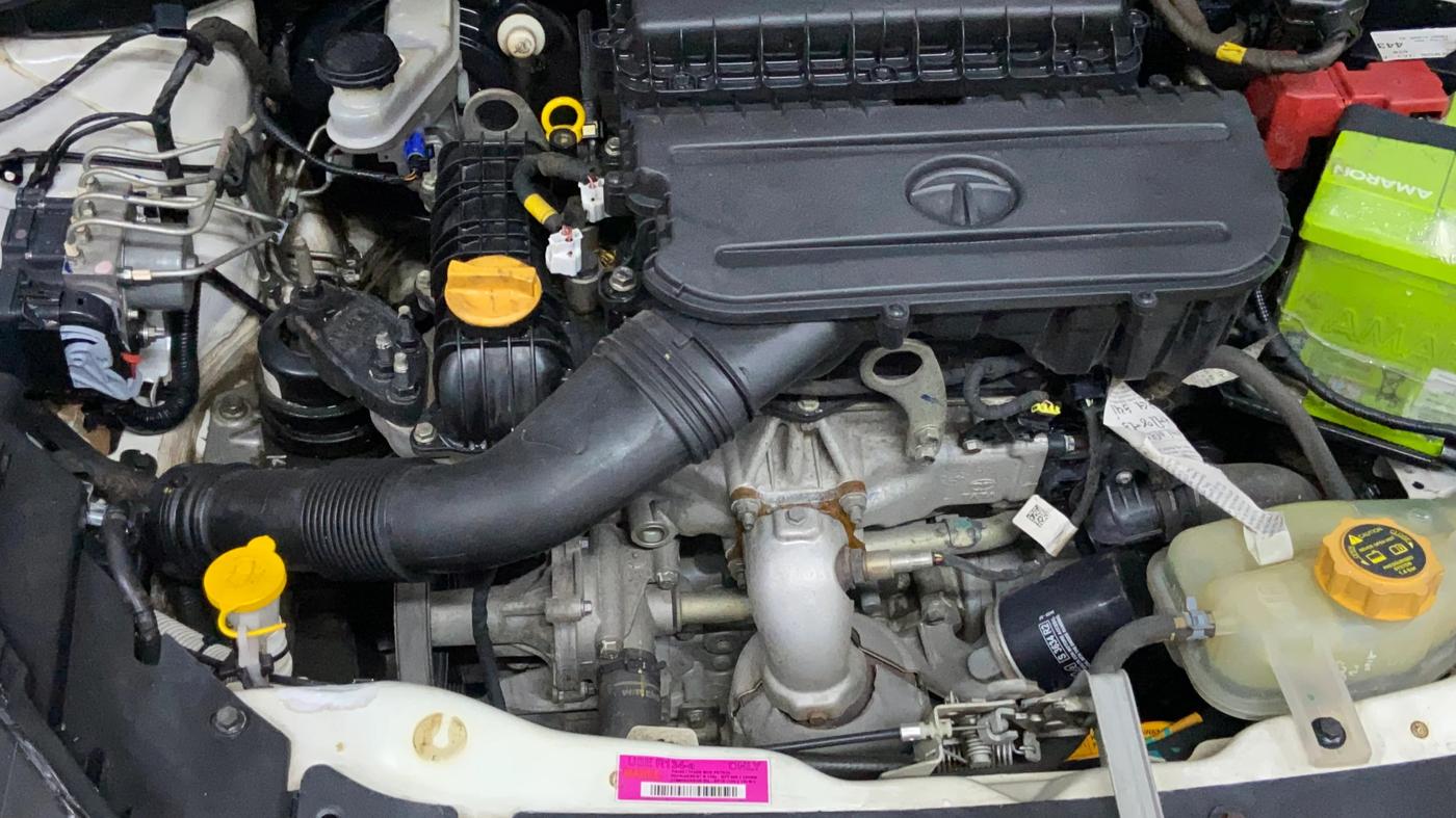 2022 Tata TIGOR XZA PLUS PETROL, Petrol, Automatic, 49,049 km, Engine View - Right