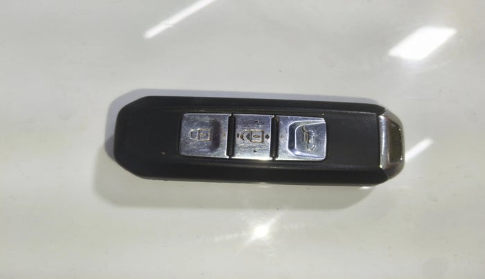 2020 MG HECTOR PLUS SHARP 1.5 PETROL TURBO DCT 6-STR, Petrol, Automatic, 78,476 km, Key Close Up