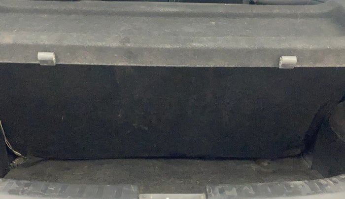 2013 Maruti Swift VDI, Diesel, Manual, 1,28,567 km, Boot Inside