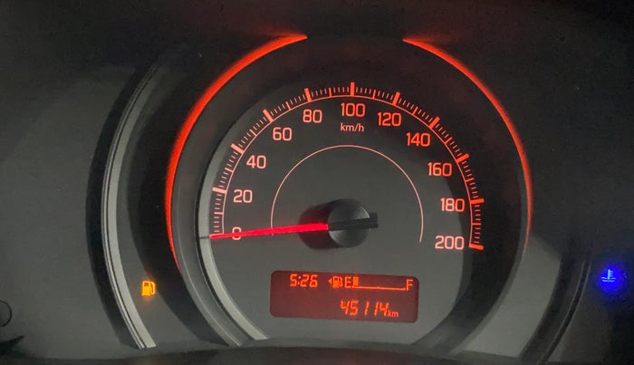 2018 Maruti Swift LXI, Petrol, Manual, 45,094 km, Odometer Image