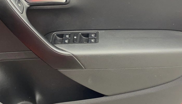 2017 Volkswagen Polo GT TSI AT, Petrol, Automatic, 65,305 km, Driver Side Door Panels Control