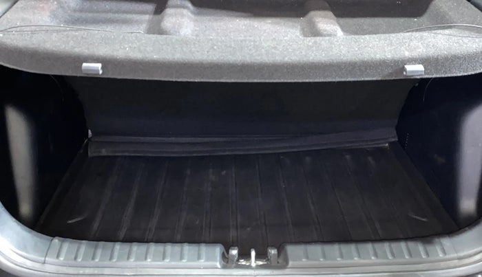 2021 KIA SONET HTK PLUS 1.2, Petrol, Manual, 24,583 km, Boot Inside