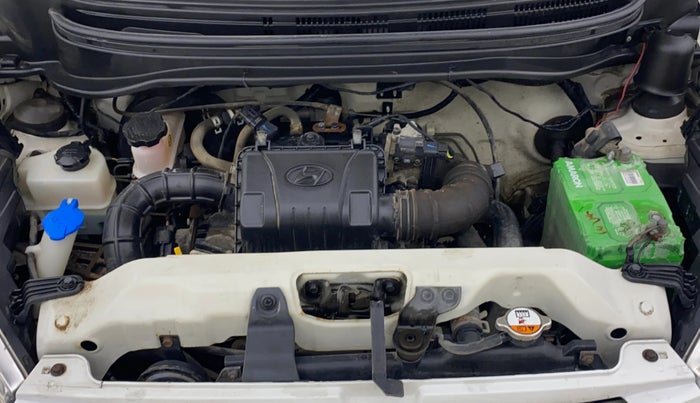 2017 Hyundai Eon ERA +, Petrol, Manual, 39,841 km, Engine View