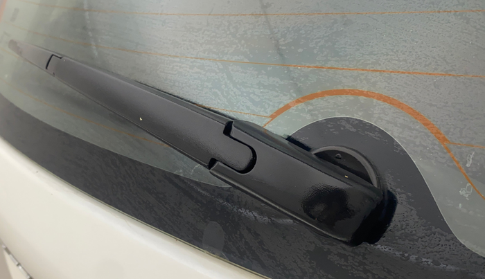 2020 Maruti Baleno DELTA PETROL 1.2, Petrol, Manual, 33,370 km, Rear Wiper