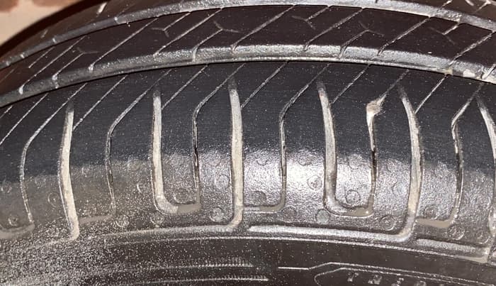 2016 Maruti Alto K10 VXI AMT, Petrol, Automatic, 44,783 km, Left Front Tyre Tread