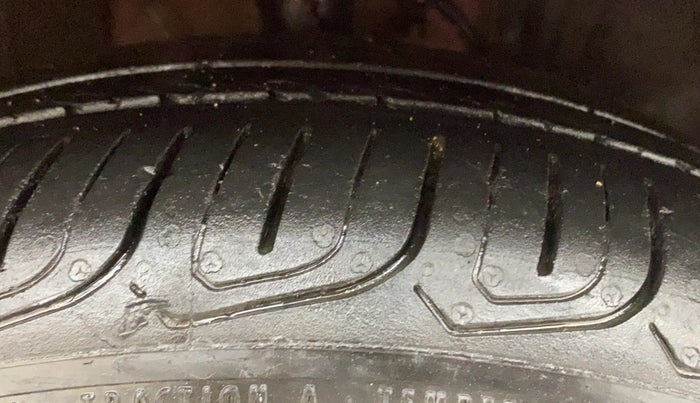 2021 Tata ALTROZ XZ DIESEL, Diesel, Manual, 75,831 km, Right Front Tyre Tread