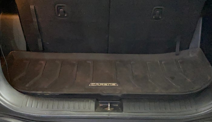 2022 KIA CARENS LUXURY 1.5 DIESEL 7 STR, Diesel, Manual, 59,624 km, Boot Inside