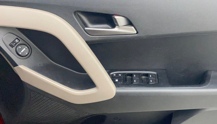 2016 Hyundai Creta S 1.6 PETROL, Petrol, Manual, 48,769 km, Driver Side Door Panels Control