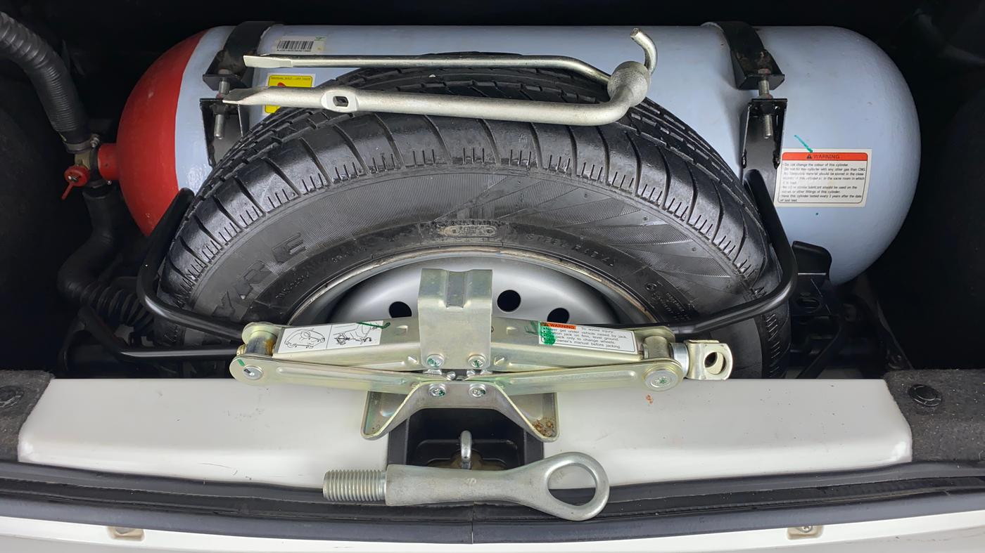 2019 Maruti New Wagon-R 1.0 Lxi (o) cng, CNG, Manual, 30,008 km, Spare Tyre