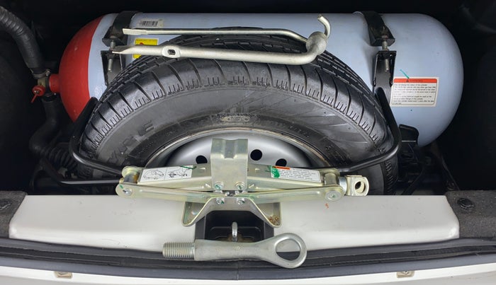 2019 Maruti New Wagon-R 1.0 Lxi (o) cng, CNG, Manual, 30,008 km, Spare Tyre