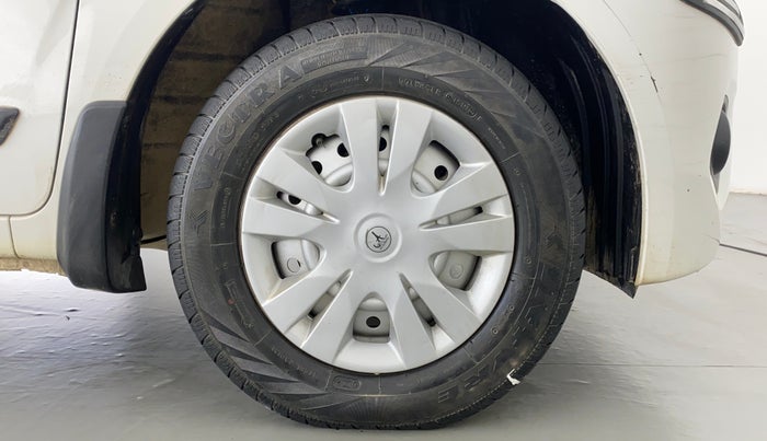 2019 Maruti New Wagon-R 1.0 Lxi (o) cng, CNG, Manual, 30,008 km, Right Front Wheel