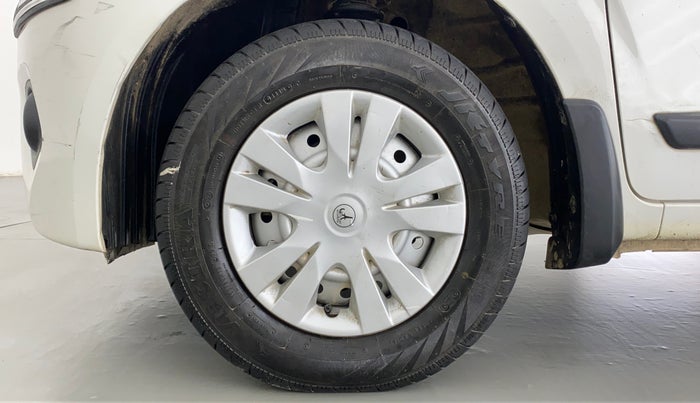2019 Maruti New Wagon-R 1.0 Lxi (o) cng, CNG, Manual, 30,008 km, Left Front Wheel