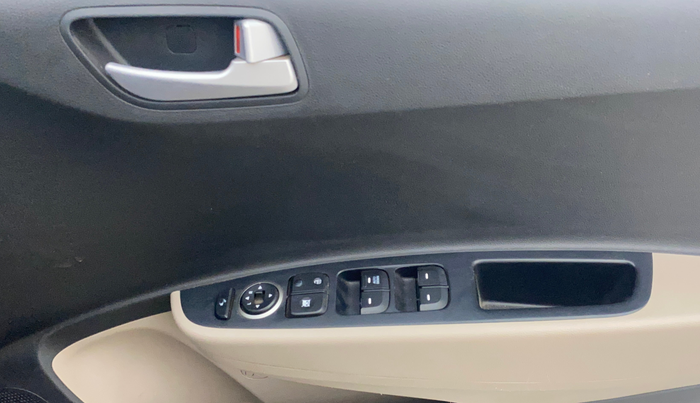 2017 Hyundai Grand i10 SPORTZ (O) AT 1.2 KAPPA VTVT, Petrol, Automatic, 77,325 km, Driver Side Door Panels Control