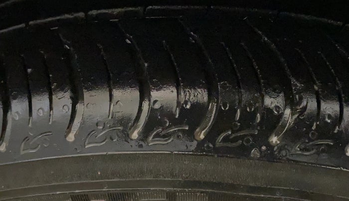 2018 Honda Amaze 1.2L I-VTEC S OPT, Petrol, Manual, 62,142 km, Left Front Tyre Tread