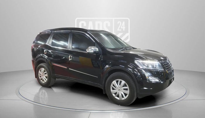 2018 Mahindra XUV500 W7, Diesel, Manual, 1,18,011 km, SRP