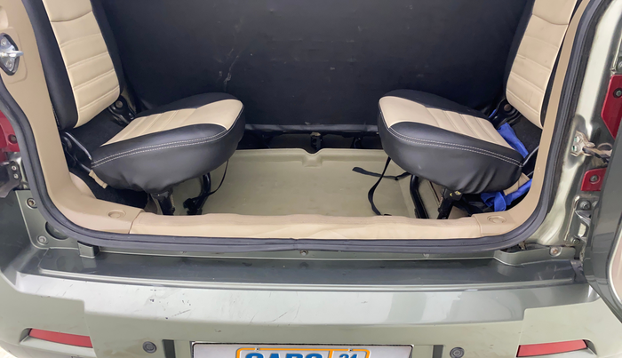 2021 Mahindra BOLERO NEO N10 R, Diesel, Manual, 1,24,389 km, Boot Inside