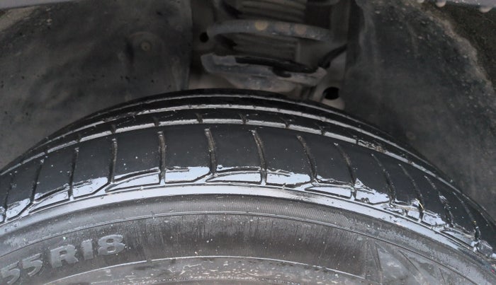 2023 Skoda Kodiaq L&K, Petrol, Automatic, 60,781 km, Right Front Tyre Tread