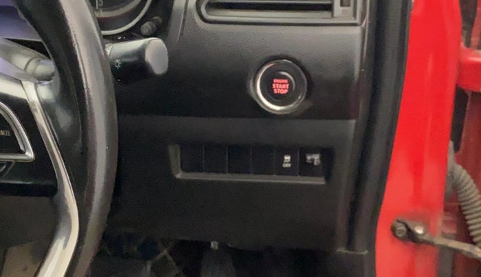 2022 Maruti Swift ZXI PLUS AMT DUAL TONE, Petrol, Automatic, 61,509 km, Adaptive Cruise Control