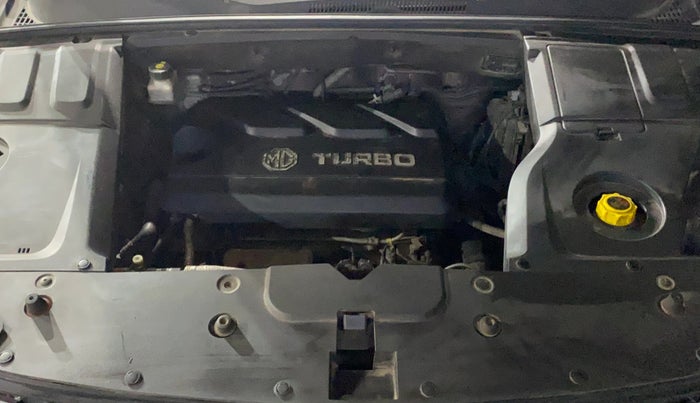 2020 MG HECTOR PLUS SHARP 1.5 PETROL TURBO HYBRID MT 6-STR, Petrol, Manual, 91,408 km, Engine View