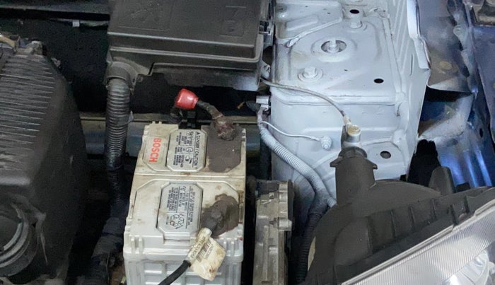 2017 Renault Kwid CLIMBER 1.0 AMT, Petrol, Automatic, 20,515 km, Engine View - Left