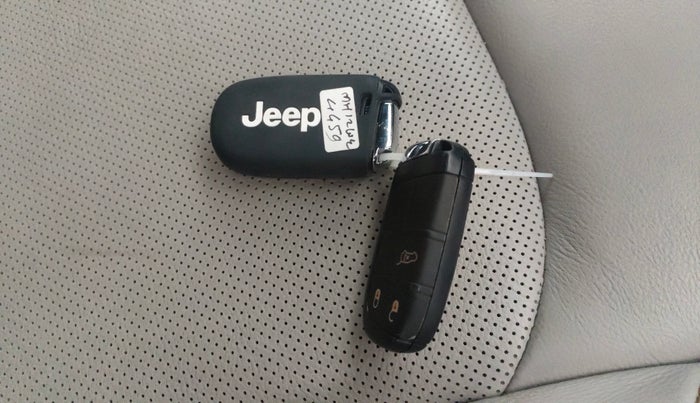 2023 Jeep Compass LIMITED (O) 2.0 DIESEL AT FWD, Diesel, Automatic, 22,303 km, Key Close Up