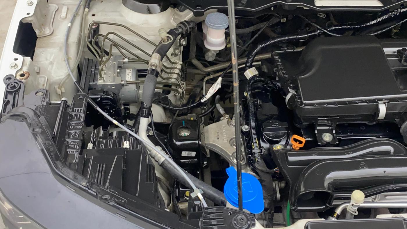 2023 Maruti BREZZA ZXI S-CNG, CNG, Manual, 70,705 km, Engine View - Right
