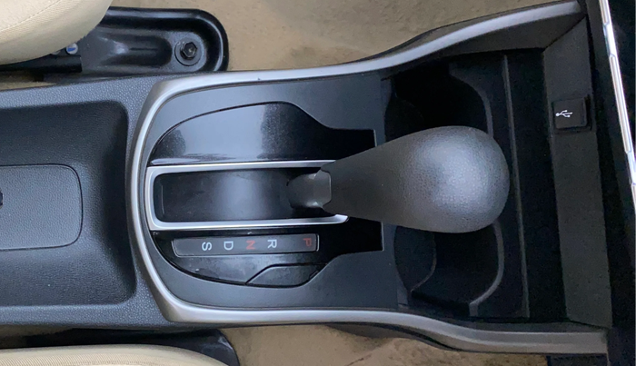 2019 Honda City 1.5L I-VTE V CVT, Petrol, Automatic, 80,271 km, Gear Lever