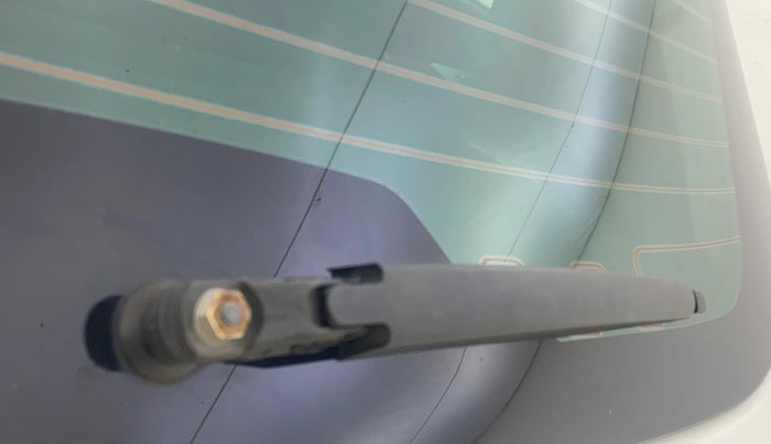 2020 Ford New Figo TITANIUM BLU 1.2 PETROL, Petrol, Manual, 71,297 km, Rear Wiper