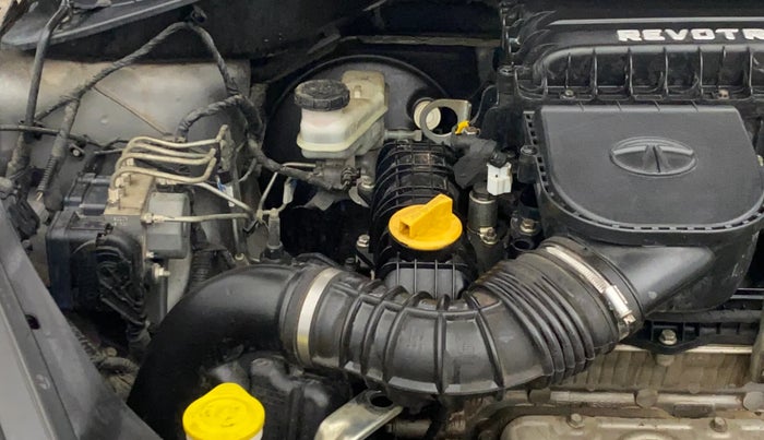 2018 Tata TIGOR XZ PETROL, Petrol, Manual, 44,327 km, Engine View - Right