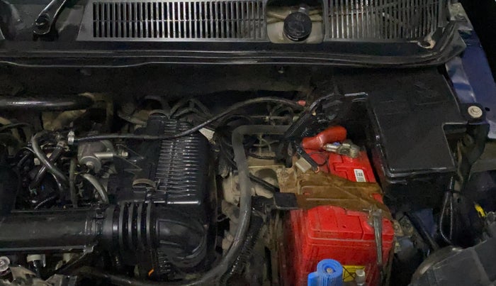 2020 Renault TRIBER RXZ, CNG, Manual, 81,301 km, Engine View - Left