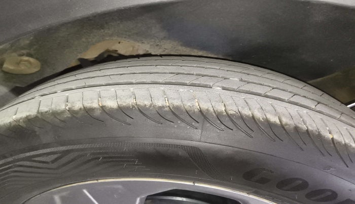 2020 KIA SELTOS HTK PLUS 1.5, Petrol, Manual, 74,426 km, Left Front Tyre Tread