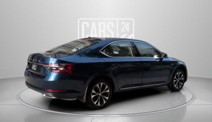 2021 Skoda Superb L&K 2.0 TSI AT, Petrol, Automatic, 33,492 km, Right Back Diagonal